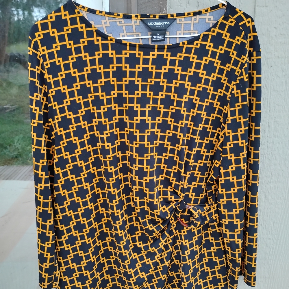 Liz Claiborne Black and Yellow Chain Pattern Top